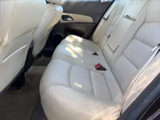 Chevrolet Cruze 2015 2LT Auto 4dr Sedán con 1SH