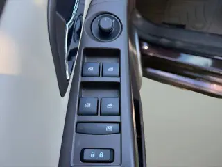 Chevrolet Cruze 2015 2LT Auto 4dr Sedán con 1SH