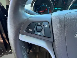 Chevrolet Cruze 2015 2LT Auto 4dr Sedán con 1SH