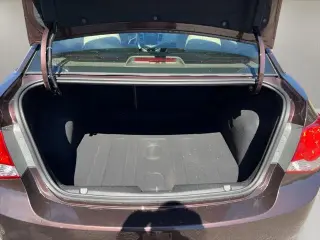 Chevrolet Cruze 2015 2LT Auto 4dr Sedán con 1SH