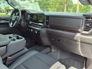 GMC Sierra 1500 2023 4x2 Elevation 4p Cabin Doble 6,6 ft. CB