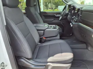 GMC Sierra 1500 2023 4x2 Elevation 4p Cabin Doble 6,6 ft. CB