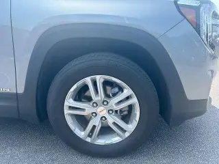 GMC Terrain 2023 AWD SLE 4p SUV
