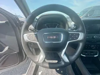 GMC Terrain 2023 AWD SLE 4p SUV