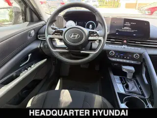 Hyundai ELANTRA 2024 SEL 4p Sedan