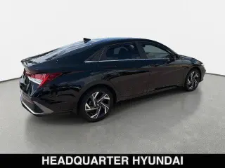 Hyundai ELANTRA 2024 SEL 4p Sedan