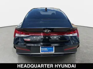 Hyundai ELANTRA 2024 SEL 4p Sedan