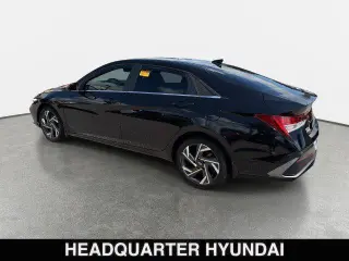 Hyundai ELANTRA 2024 SEL 4p Sedan