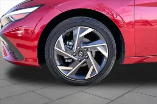 Hyundai ELANTRA 2025 SEL Conveniencia 4dr Sedan