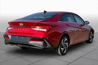 Hyundai ELANTRA 2025 SEL Conveniencia 4dr Sedan
