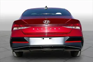 Hyundai ELANTRA 2025 SEL Conveniencia 4dr Sedan