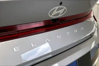 Hyundai ELANTRA 2026 Limitada 4p Sedan