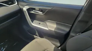 Toyota RAV4 Hybrid 2025 AWD SE 4p SUV