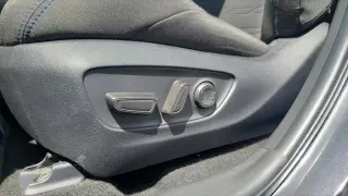 Toyota RAV4 Hybrid 2025 AWD SE 4p SUV