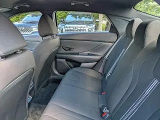 Hyundai ELANTRA Híbrido 2025 SEL Sport 4p Sedán
