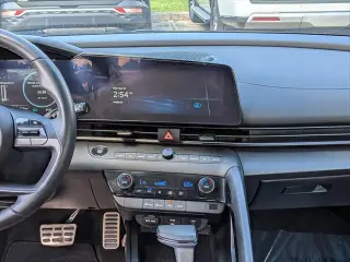 Hyundai ELANTRA Híbrido 2025 SEL Sport 4p Sedán