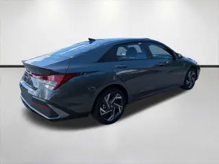 Hyundai ELANTRA Híbrido 2025 SEL Sport 4p Sedán