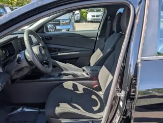 Hyundai ELANTRA 2026 SEL Sport 4dr Sedan