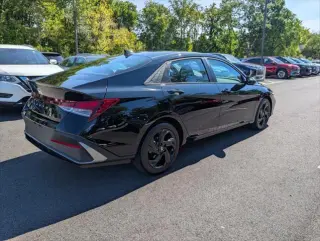 Hyundai ELANTRA 2026 SEL Sport 4dr Sedan