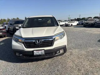 Honda Ridgeline 2017 4x4 RTL 4dr Crew Cab 5.3 ft. CB