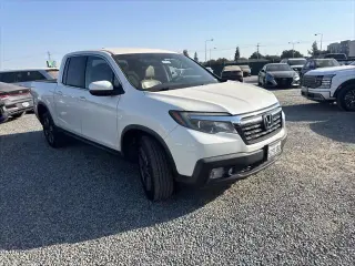 Honda Ridgeline 2017 4x4 RTL 4dr Crew Cab 5.3 ft. CB