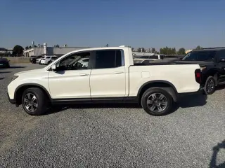 Honda Ridgeline 2017 4x4 RTL 4dr Crew Cab 5.3 ft. CB