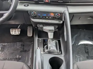 Hyundai ELANTRA 2025 SEL Sport 4dr Sedan
