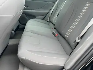 Hyundai ELANTRA 2026 SEL Sport 4dr Sedán
