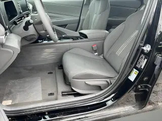 Hyundai ELANTRA 2026 SEL Sport 4dr Sedán