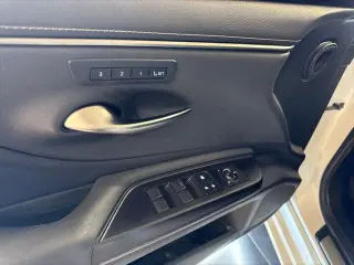Lexus ES 350 2019 F SPORT 4dr Sedan