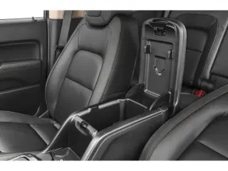 GMC Canyon 2022 4x4 AT4 4p. Cabina de Tripulacion 5 ft. CB (Tela)