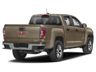 GMC Canyon 2022 4x4 AT4 4p. Cabina de Tripulacion 5 ft. CB (Tela)