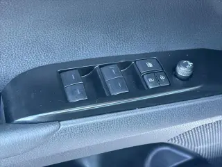 Toyota Camry 2025 LE 4dr Sedan