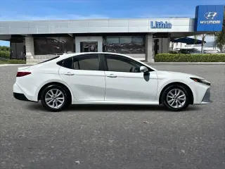 Toyota Camry 2025 LE 4dr Sedan