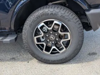 Ford Bronco 2021 4x4 Outer Banks 4dr SUV