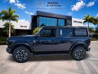 Ford Bronco 2021 4x4 Outer Banks 4dr SUV