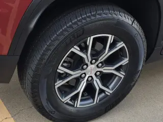 GMC Acadia 2024 4x4 AT4 4p SUV