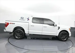 Ford F-150 2022 4x4 Lariat 4p SuperCrew 5.5 ft. CB