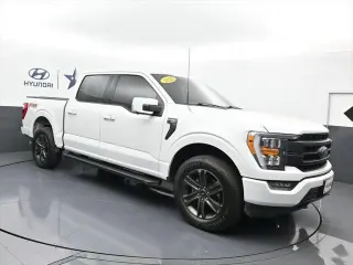 Ford F-150 2022 4x4 Lariat 4p SuperCrew 5.5 ft. CB