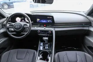 Hyundai ELANTRA 2024 SEL Sedán 4 puertas