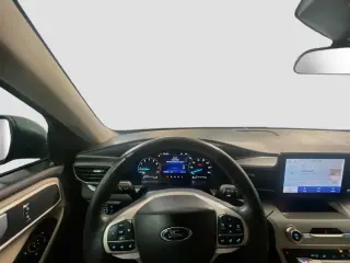 Ford Explorer 2024 XLT 4dr SUV