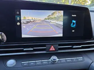Hyundai ELANTRA 2025 SEL Conveniencia 4p Sedan