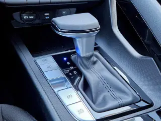 Hyundai ELANTRA 2025 SEL Conveniencia 4p Sedan