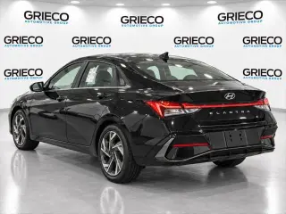 Hyundai ELANTRA 2025 Limited Sedán 4 puertas