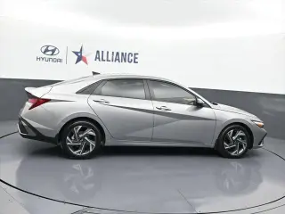 Hyundai ELANTRA 2025 SEL Sport 4dr Sedan