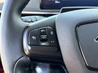 Ford Mustang Mach-E 2025 Select 4dr SUV