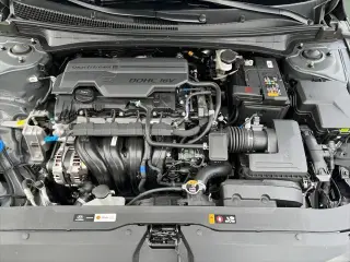 Hyundai ELANTRA 2026 SEL Sport 4dr Sedan