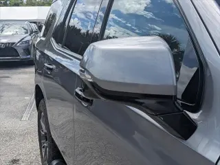 Chevrolet Tahoe 2021 4x4 Z71 SUV de 4 puertas