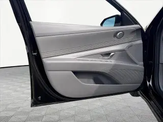 Hyundai ELANTRA 2022 SEL 4dr Sedán