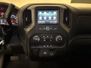 Chevrolet Silverado 1500 2019 4x4 Custom 4dr Double Cab 6.6 ft. SB
